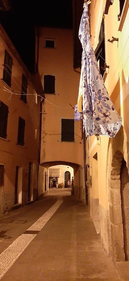 La Luna Nel Borgo Brugnato Bagian luar foto